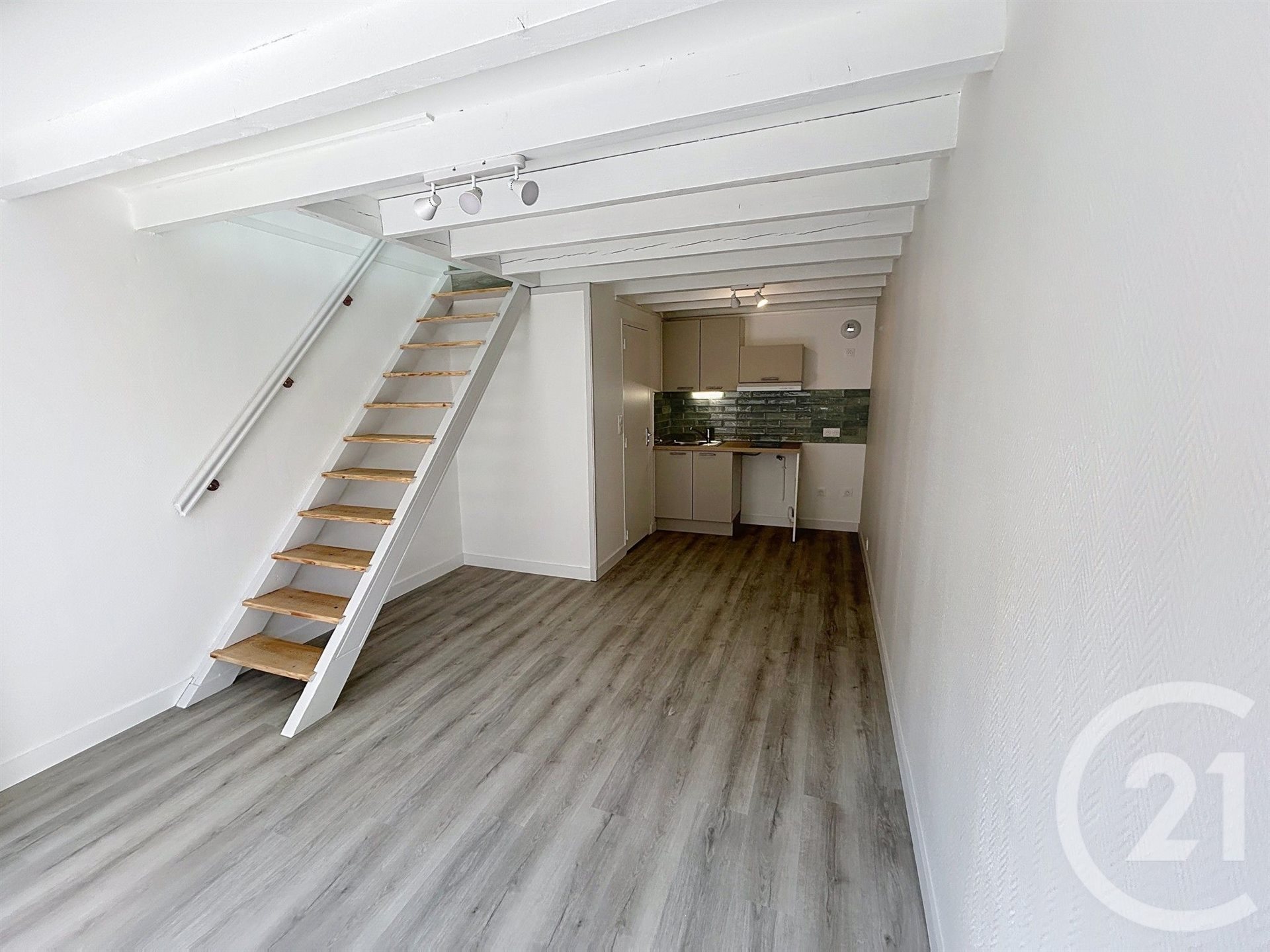 Appartement à louer, 26m², Troyes