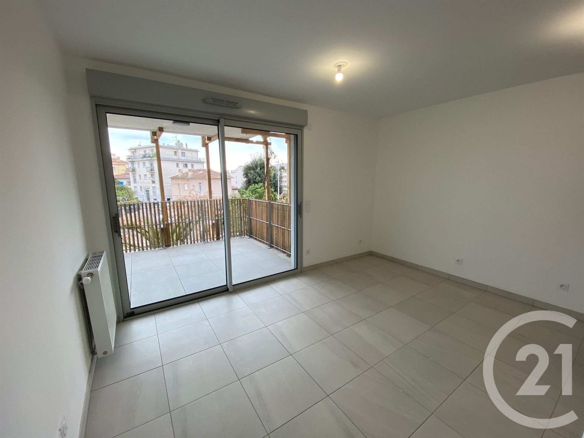 Appartement à louer, 23m², Nice