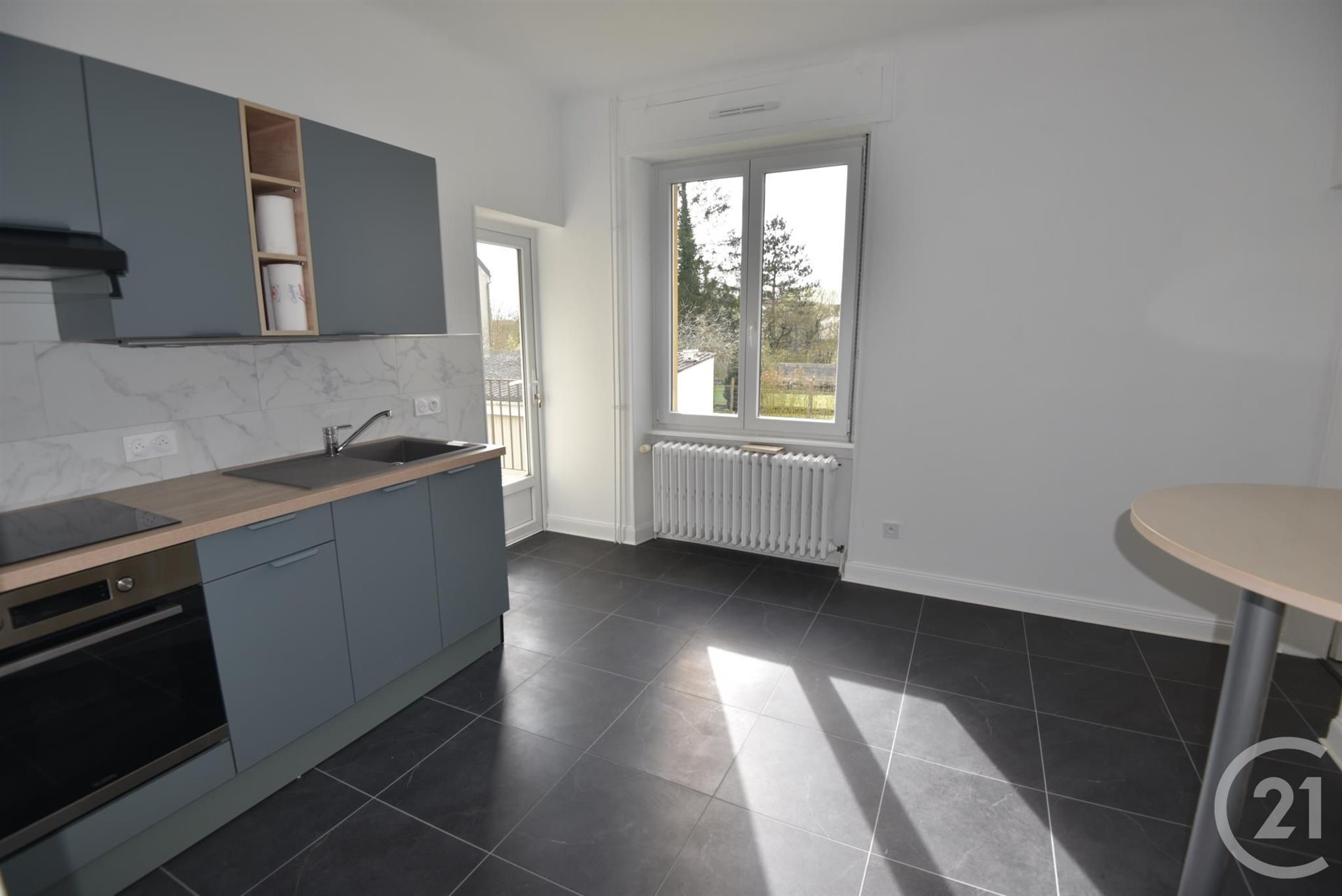 Appartement à louer, 78m², Scy-Chazelles