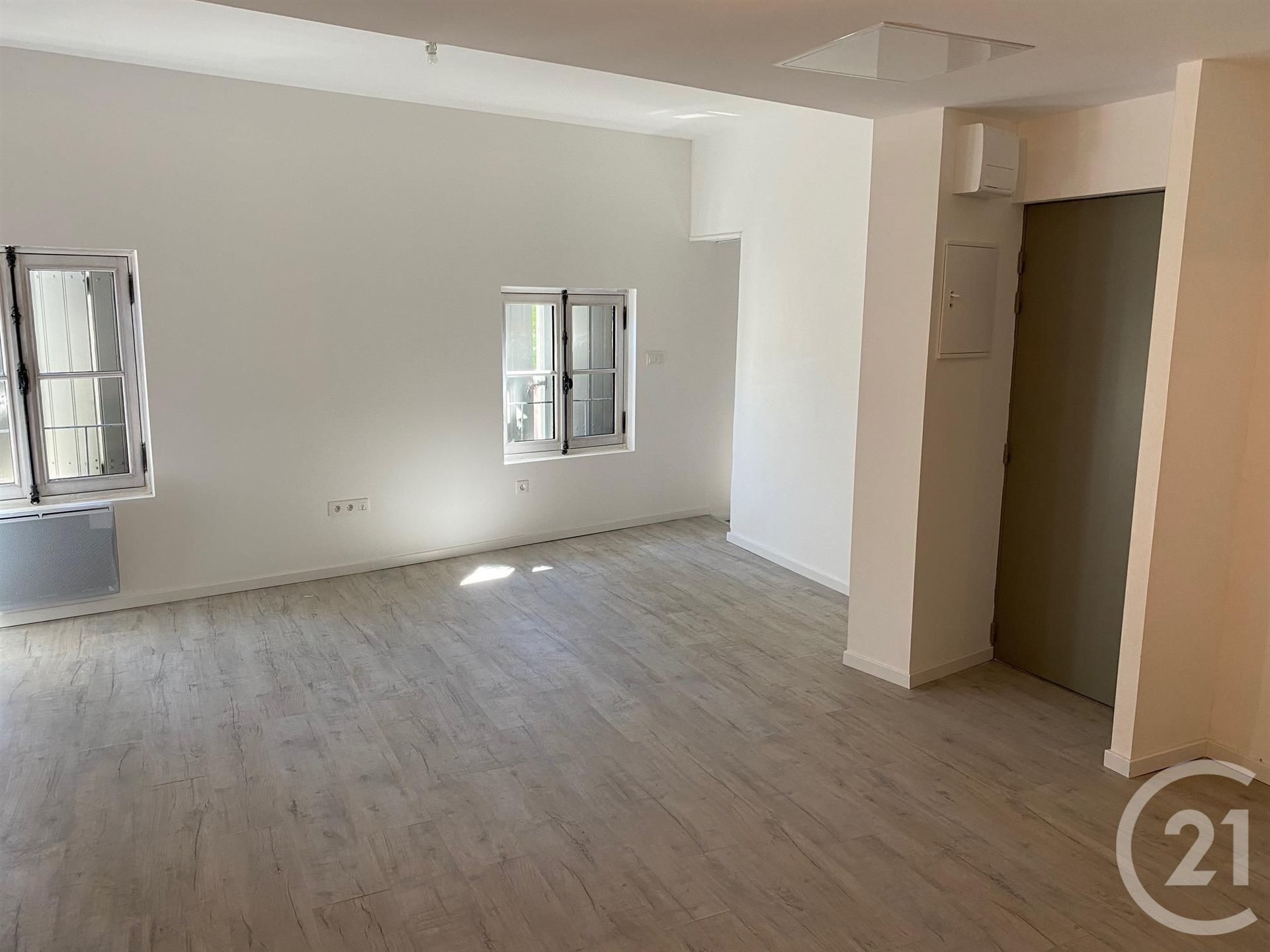 Appartement à louer, 86m², Sommières