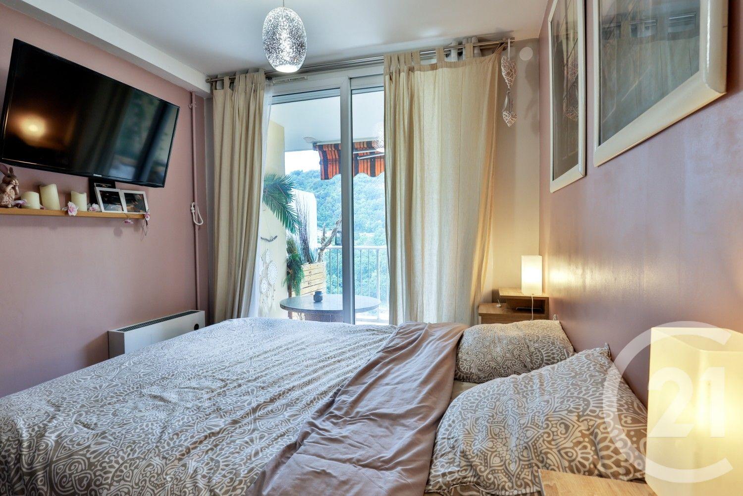 Appartement à louer, 76m², Nice