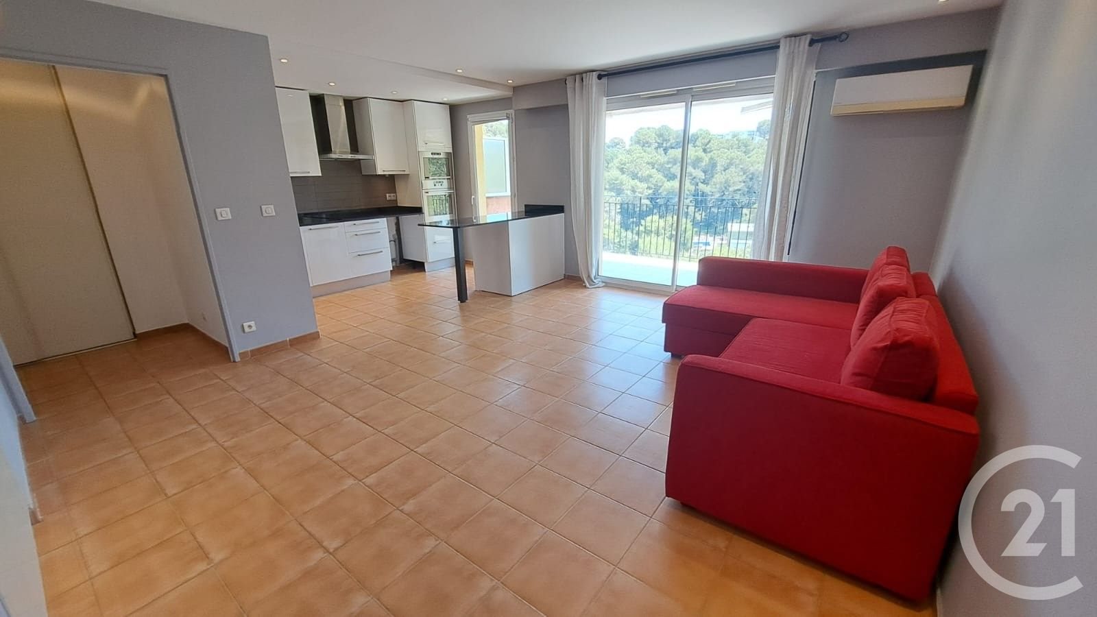 Appartement à louer, 62m², Mougins