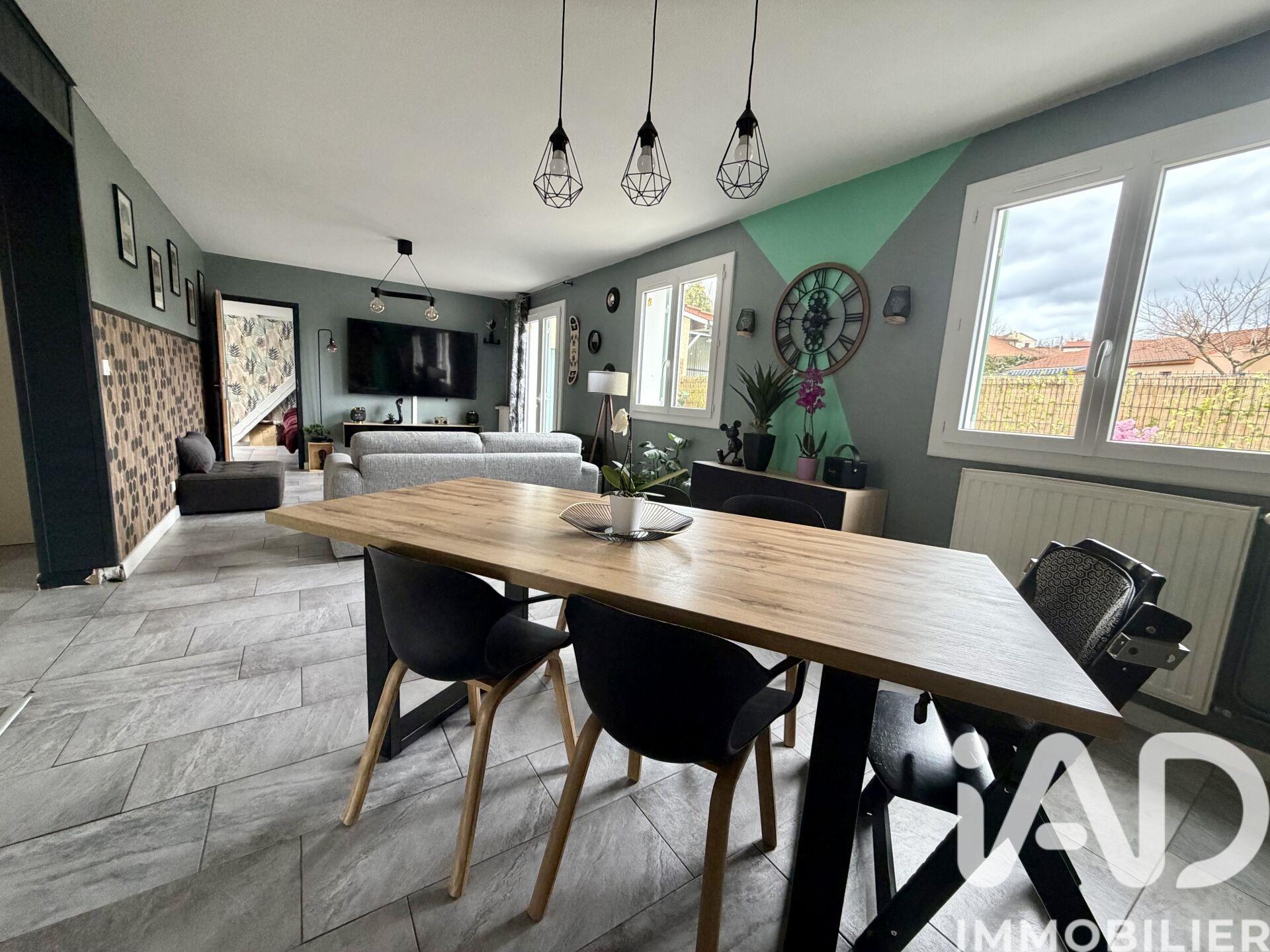 Maison à vendre, 112m², Pont-du-Château