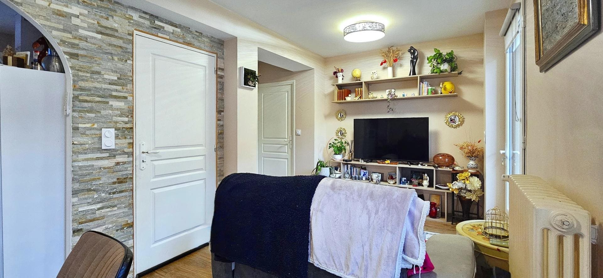 Maison à vendre, 117m², Saint-Chamant