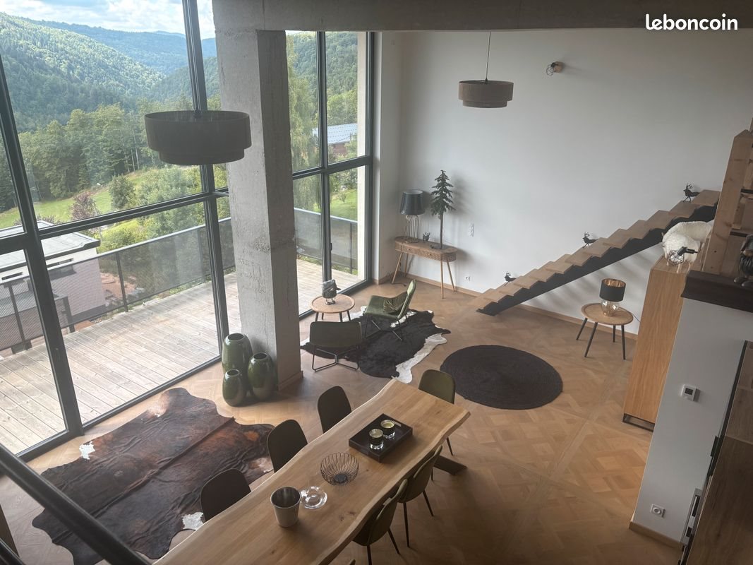 Appartement à louer, 167m², Morbier