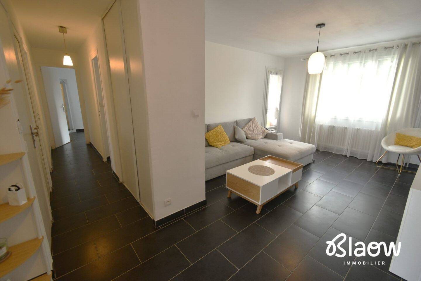 Appartement à vendre, 66m², Pont-de-Chéruy