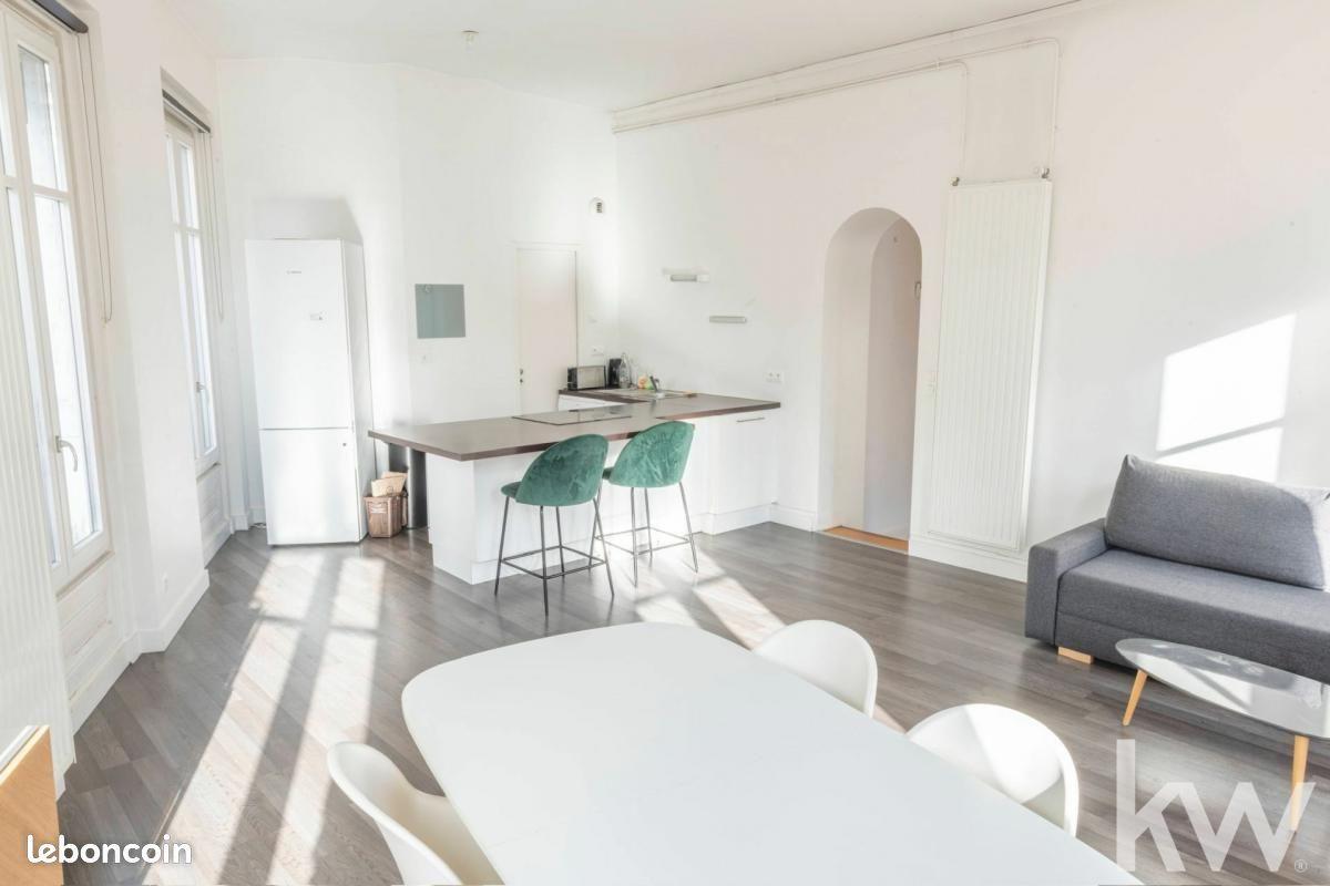 Appartement à vendre, 74m², Saint-Etienne