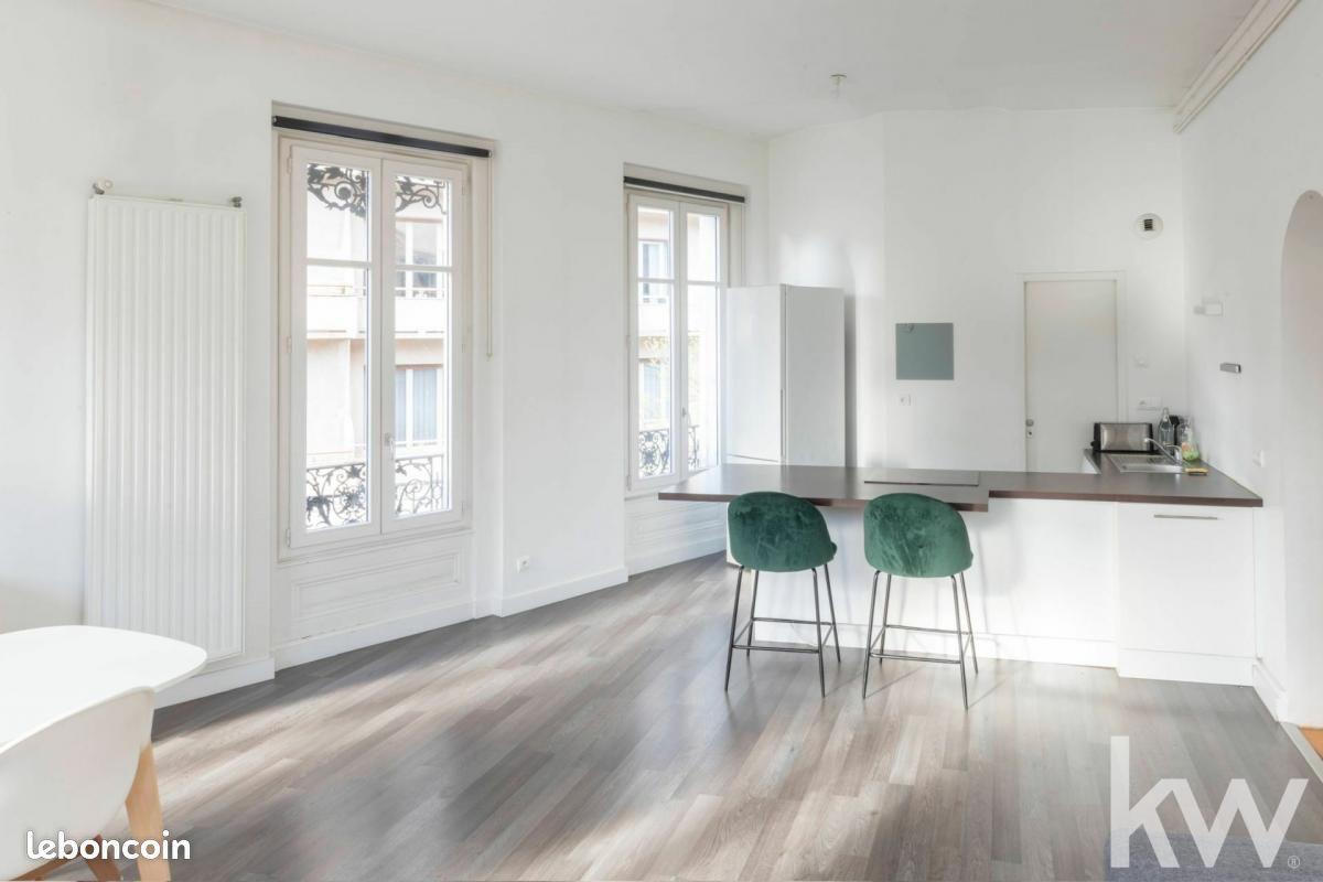 Appartement à vendre, 74m², Saint-Etienne