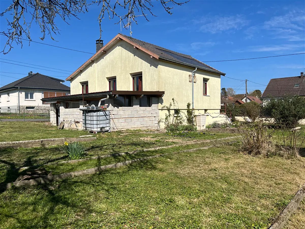 Maison à vendre, 101m², Luxeuil-les-Bains