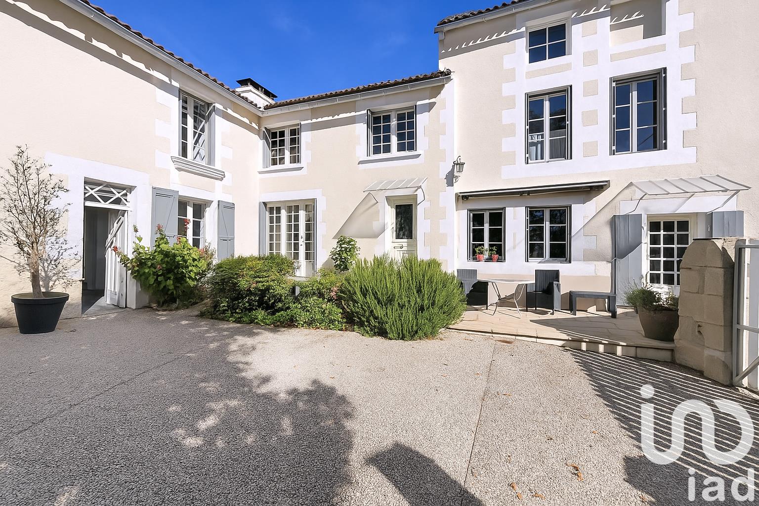 Maison à vendre, 214m², Migné-Auxances