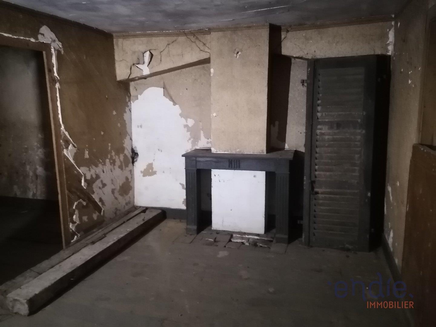 Maison à vendre, 370m², Salins-les-Bains