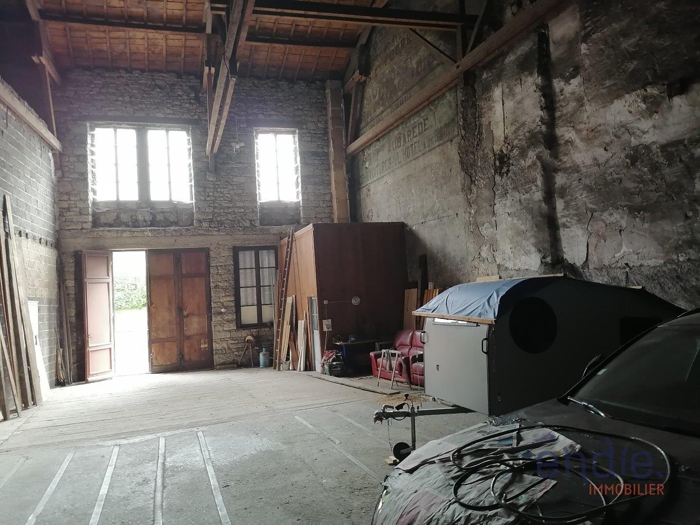 Maison à vendre, 485m², Salins-les-Bains