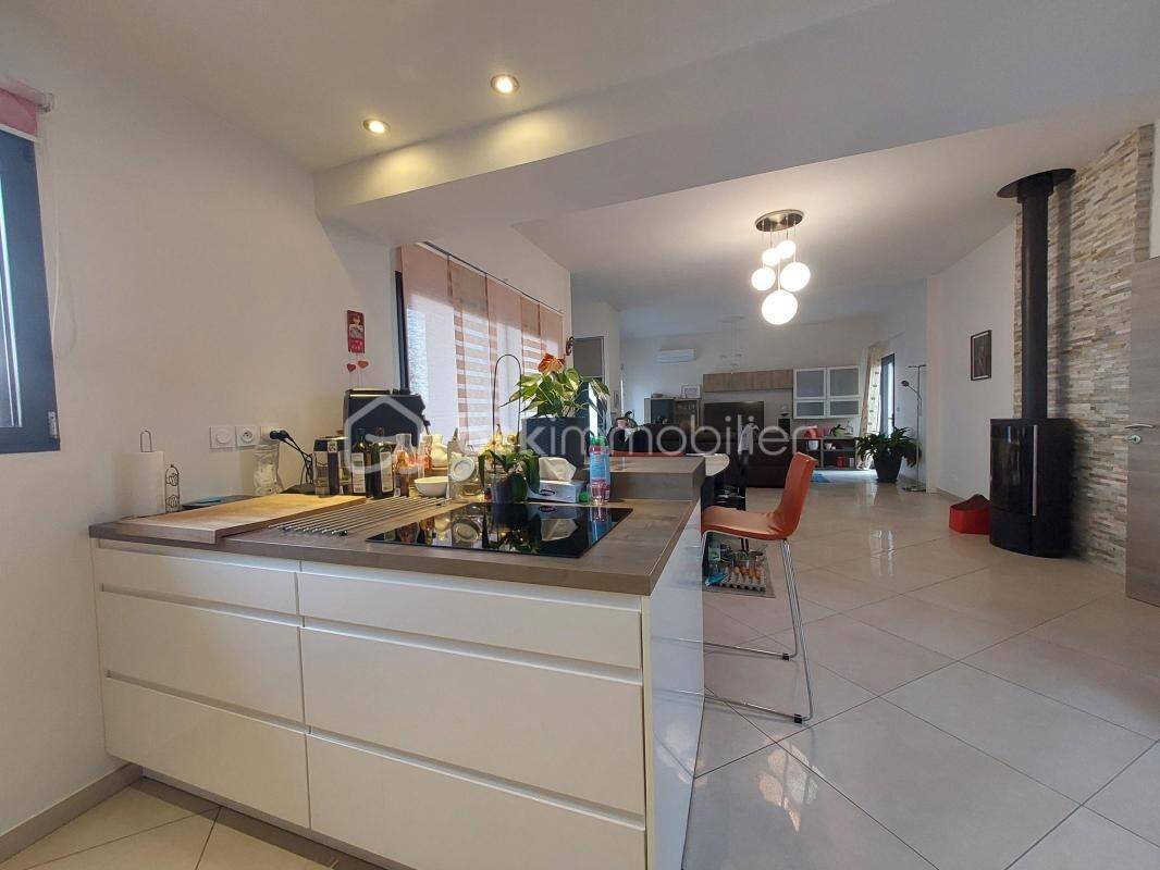 Maison à vendre, 115m², Pont-du-Château