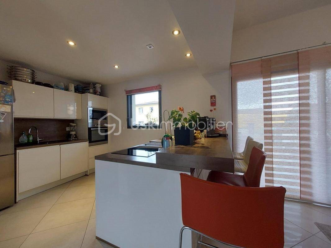 Maison à vendre, 115m², Pont-du-Château