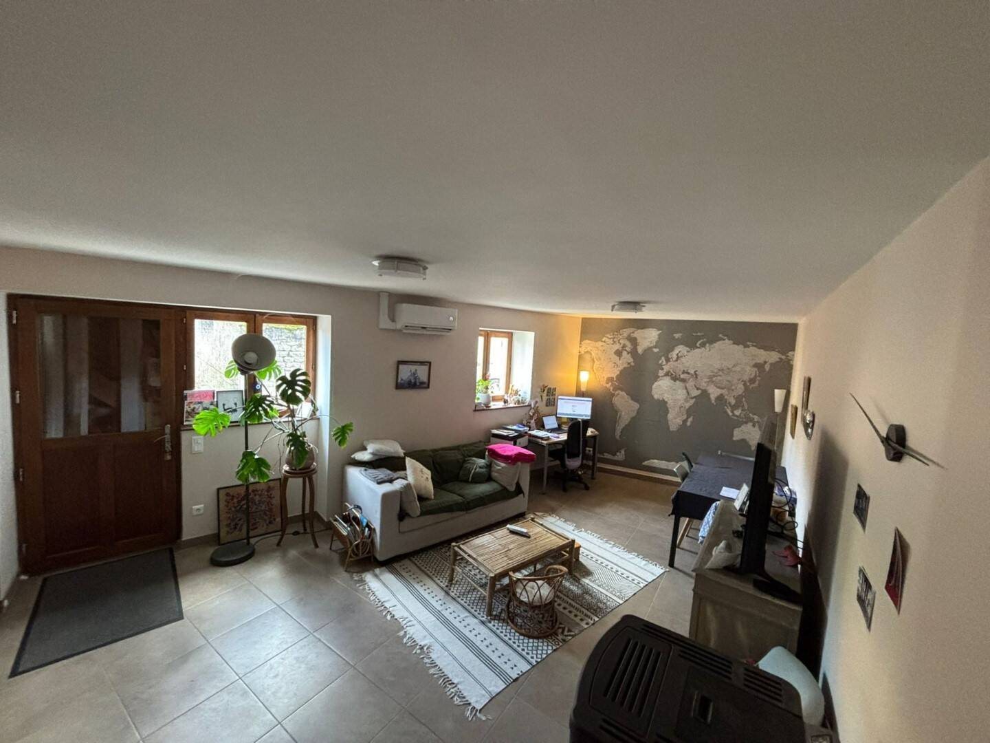 Maison à louer, 76m², Prissé