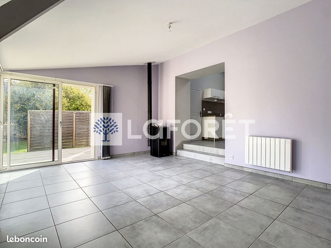 Maison à louer, 47m², Saint-Généroux