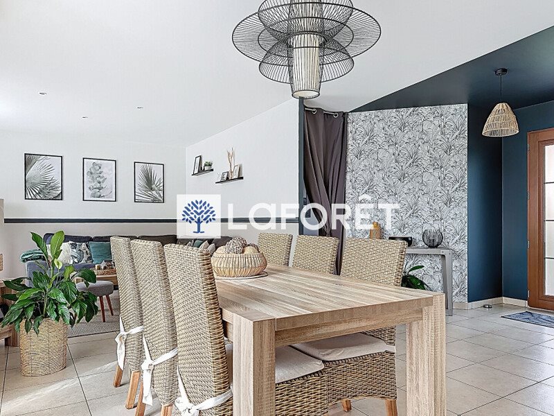Maison à vendre, 122m², Nueil-les-Aubiers