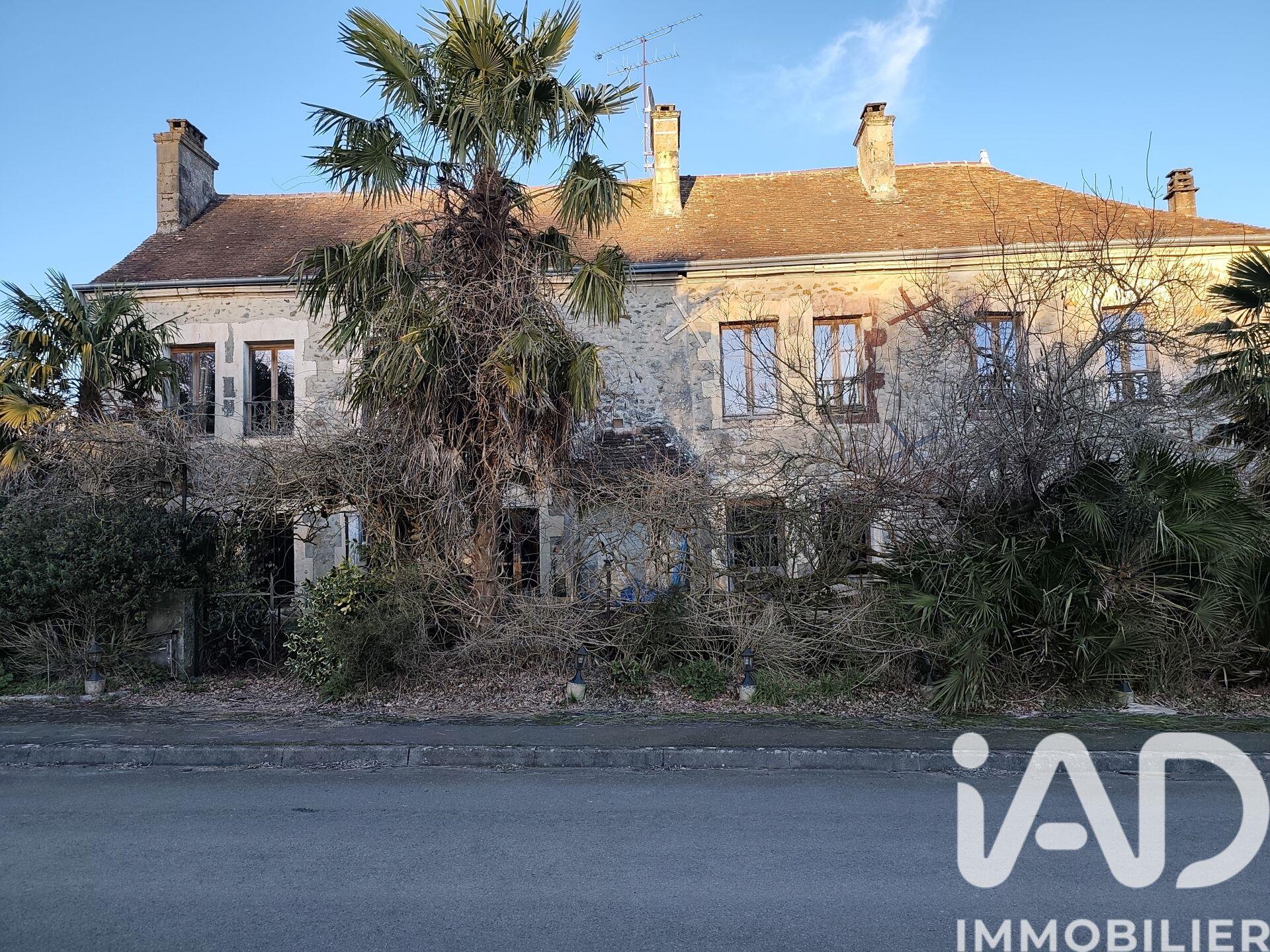 Maison à vendre, 260m², Neufchâtel-en-Saosnois