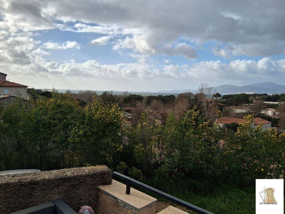 Appartement à louer, 80m², Pietrosella