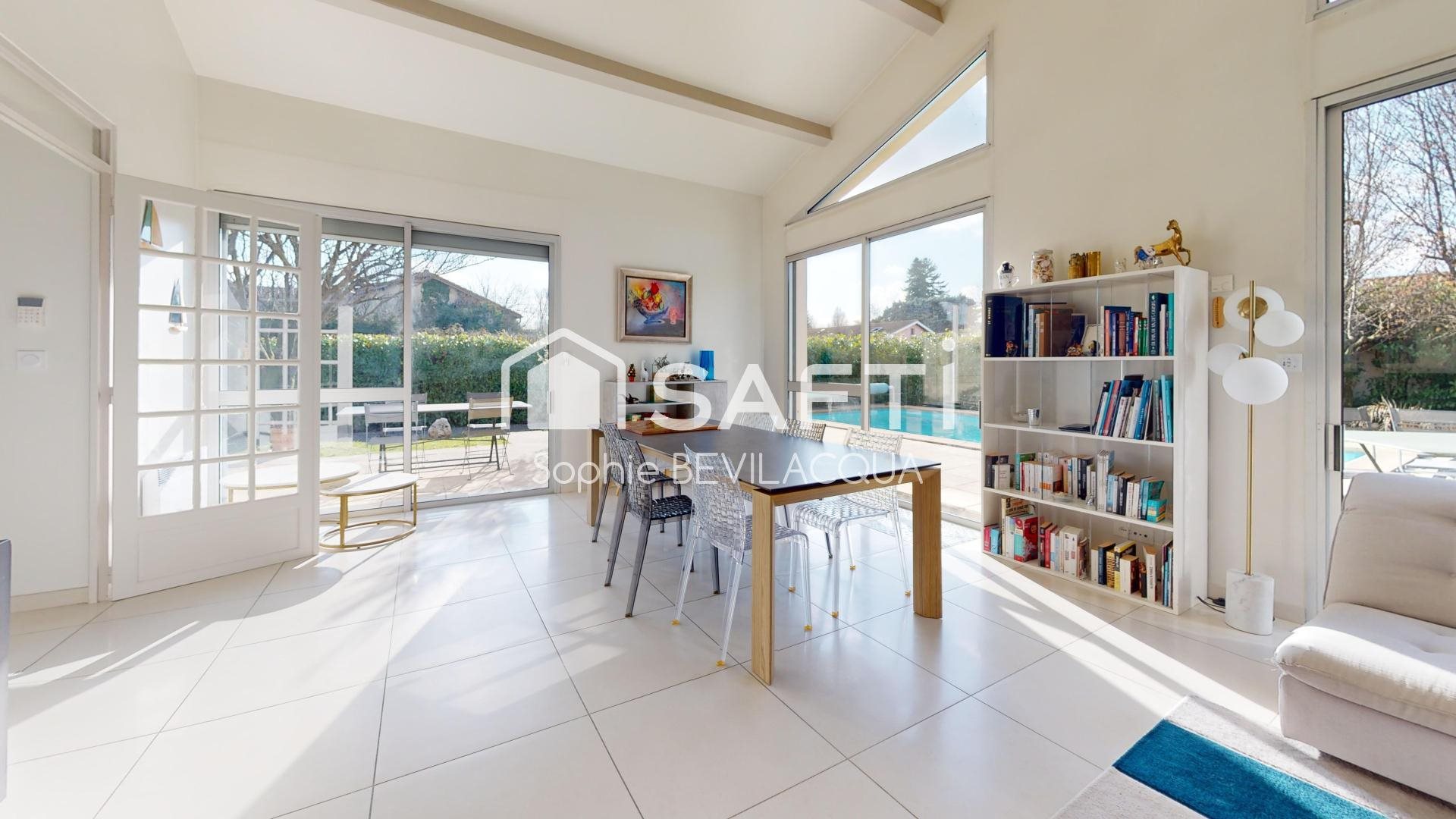 Maison à vendre, 201m², Sathonay-Village