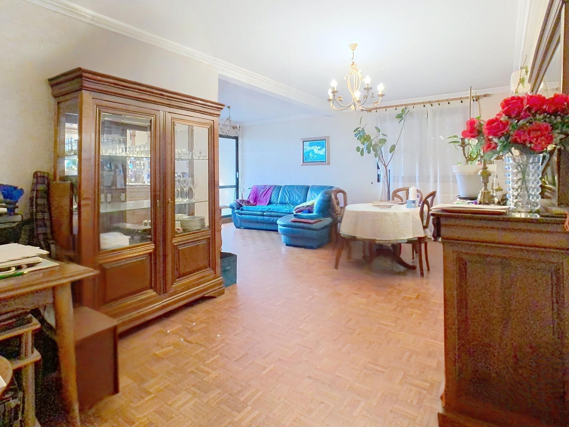 Appartement à vendre, 78m², Nîmes