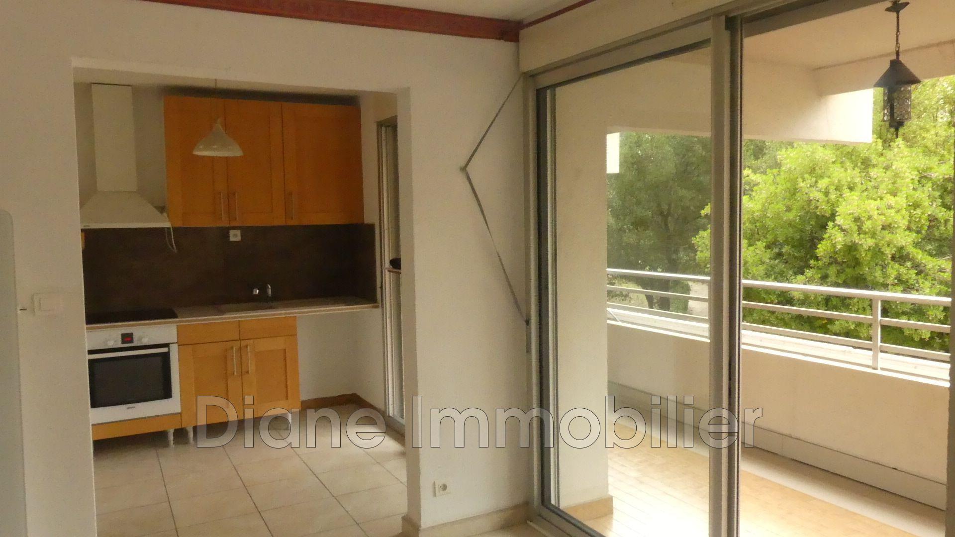 Appartement à vendre, 34m², Nîmes