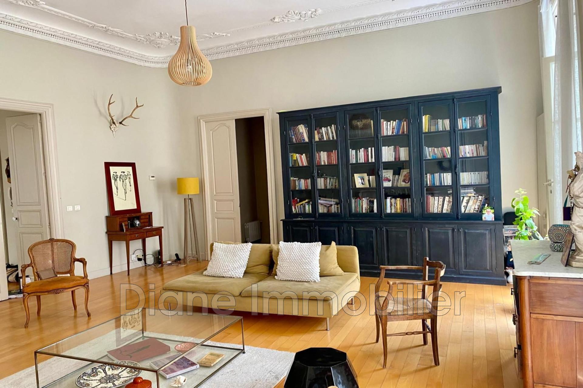 Appartement à vendre, 188m², Nîmes