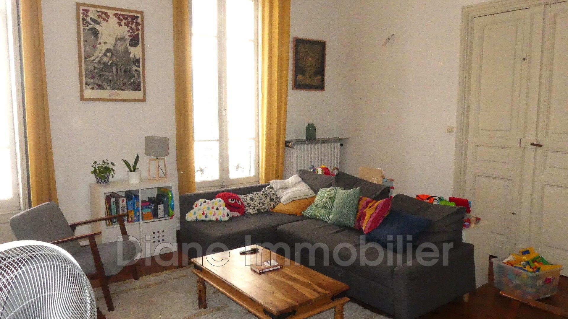 Appartement à vendre, 162m², Nîmes