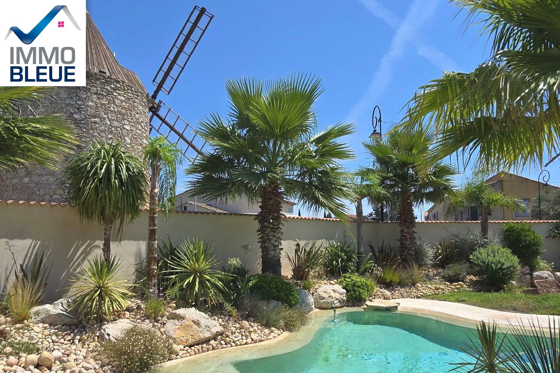 Maison à vendre, 270m², Saint-Mitre-les-Remparts