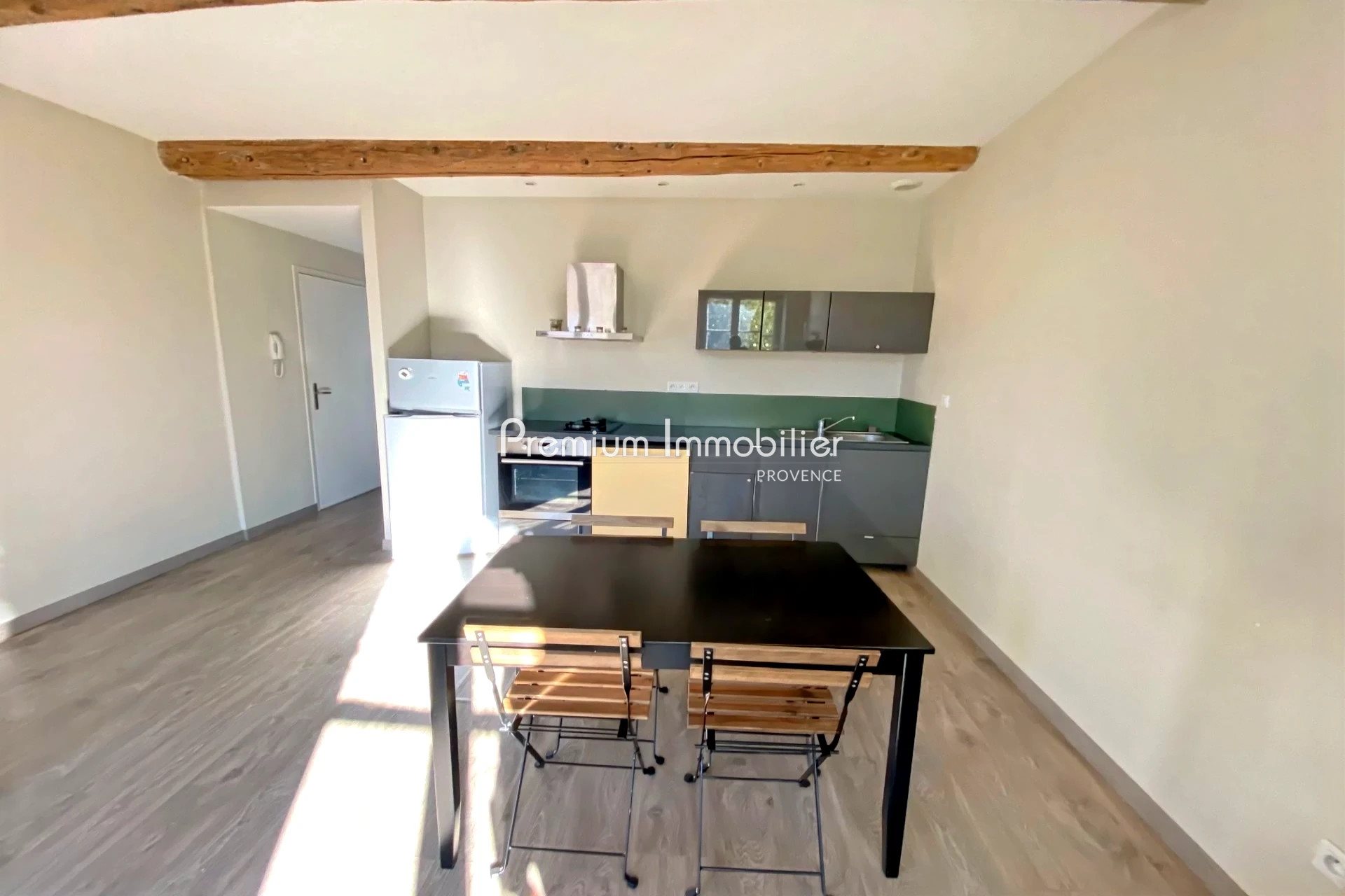 Appartement à vendre, 45m², Le Puy-Sainte-Réparade
