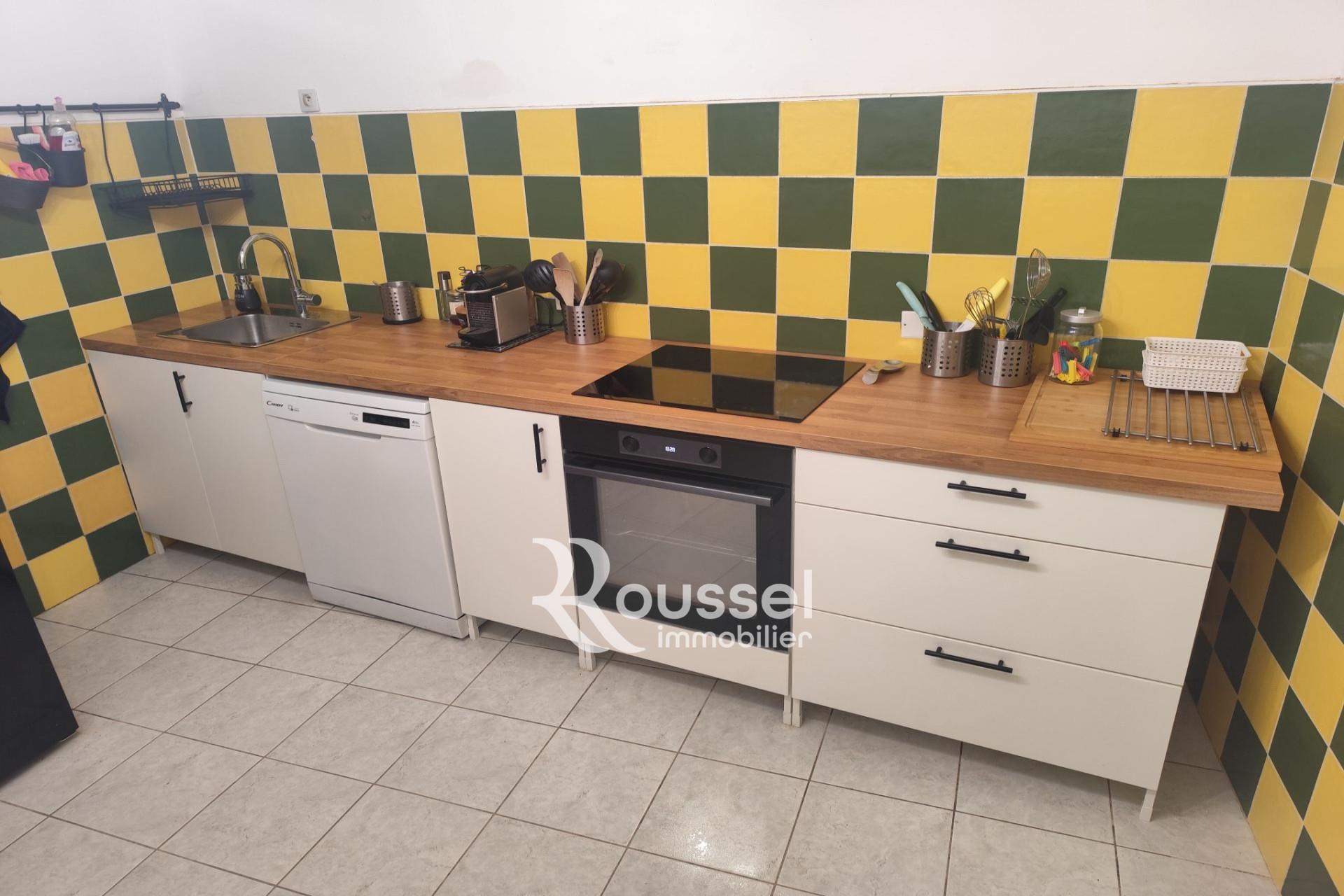 Appartement à louer, 79m², Poussan