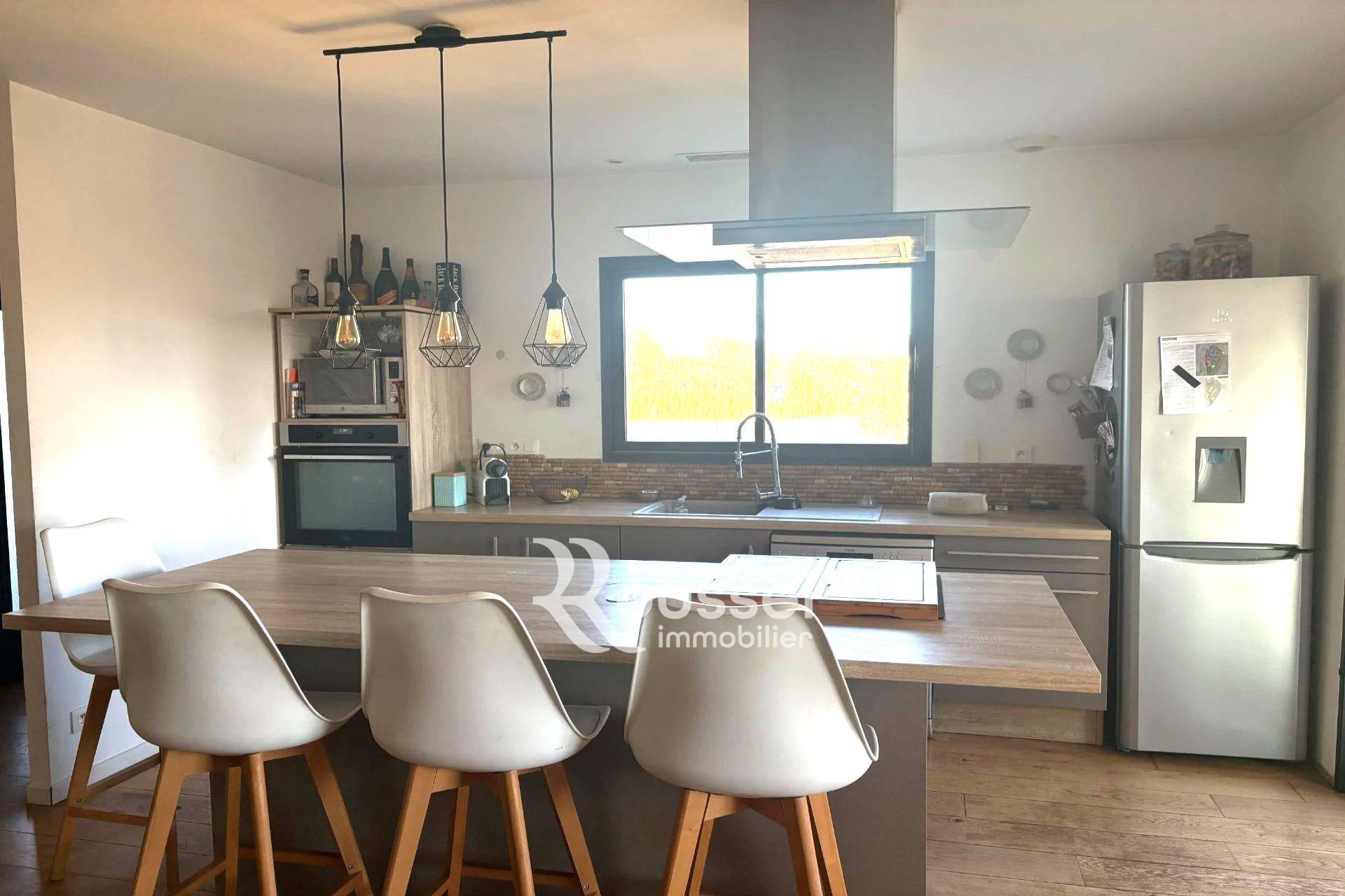 Maison à vendre, 73m², Poussan