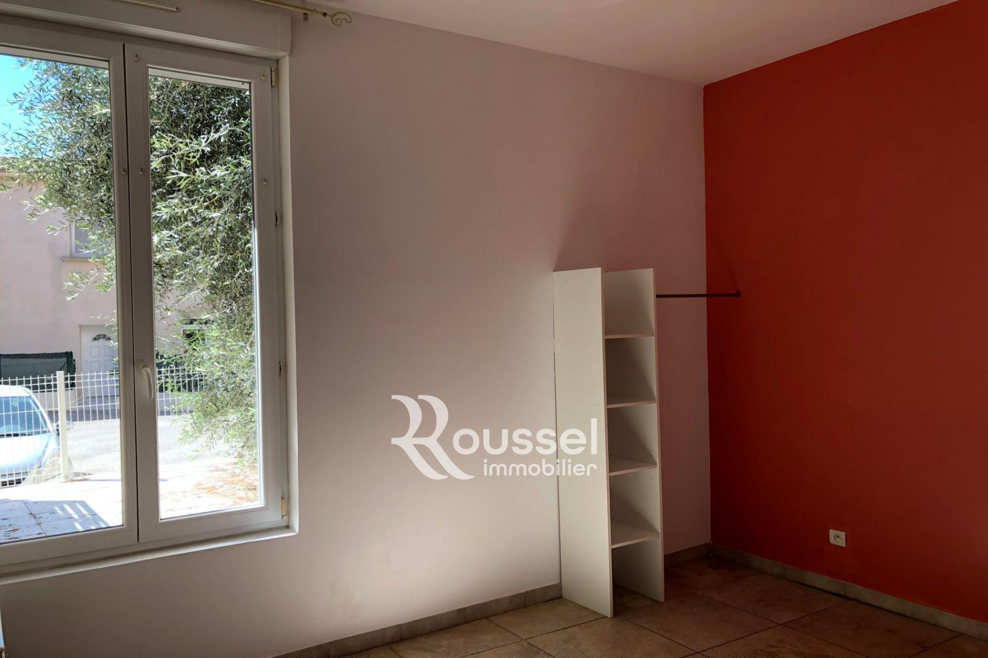 Appartement à louer, 46m², Poussan