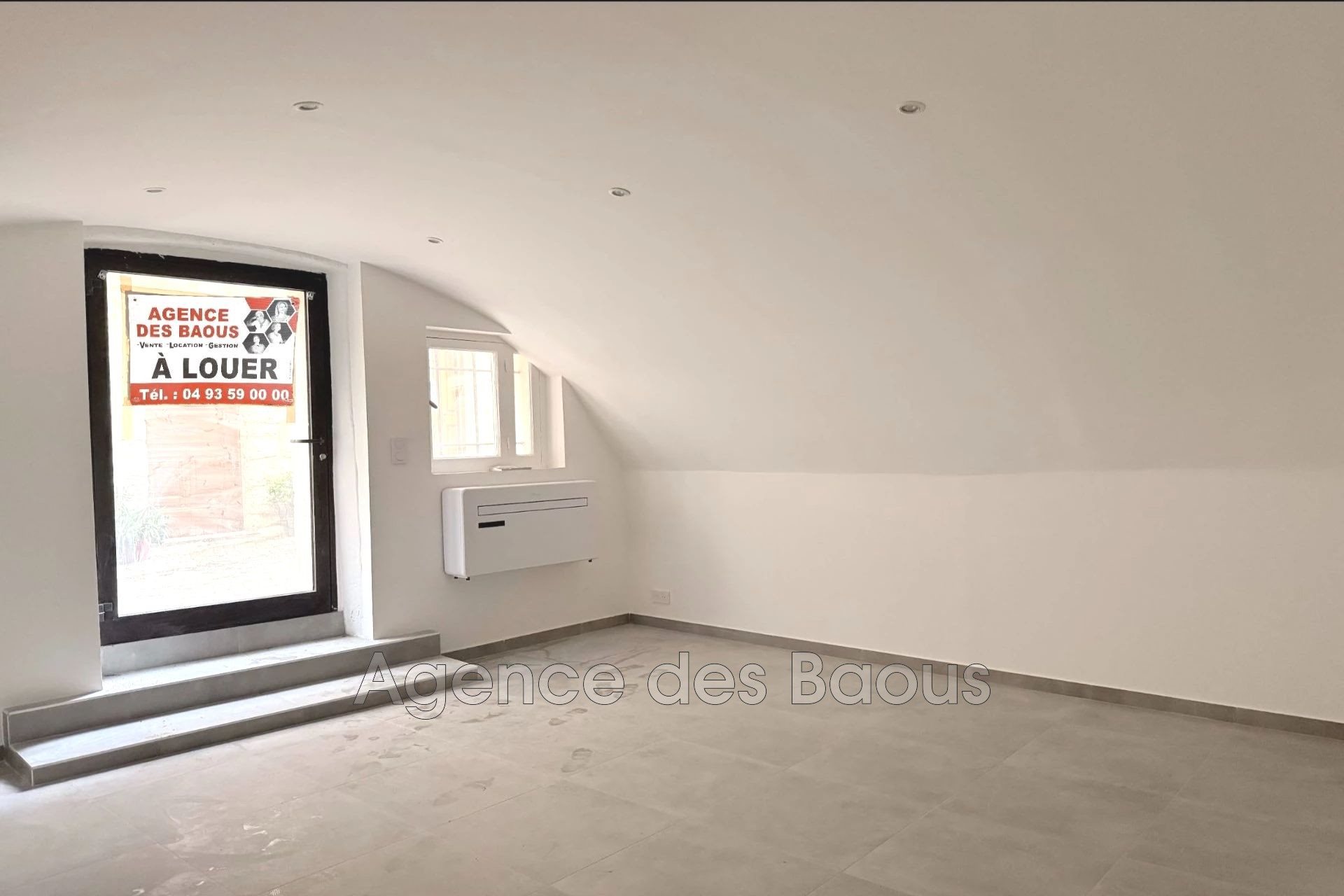 Maison à louer, 25m², La Gaude