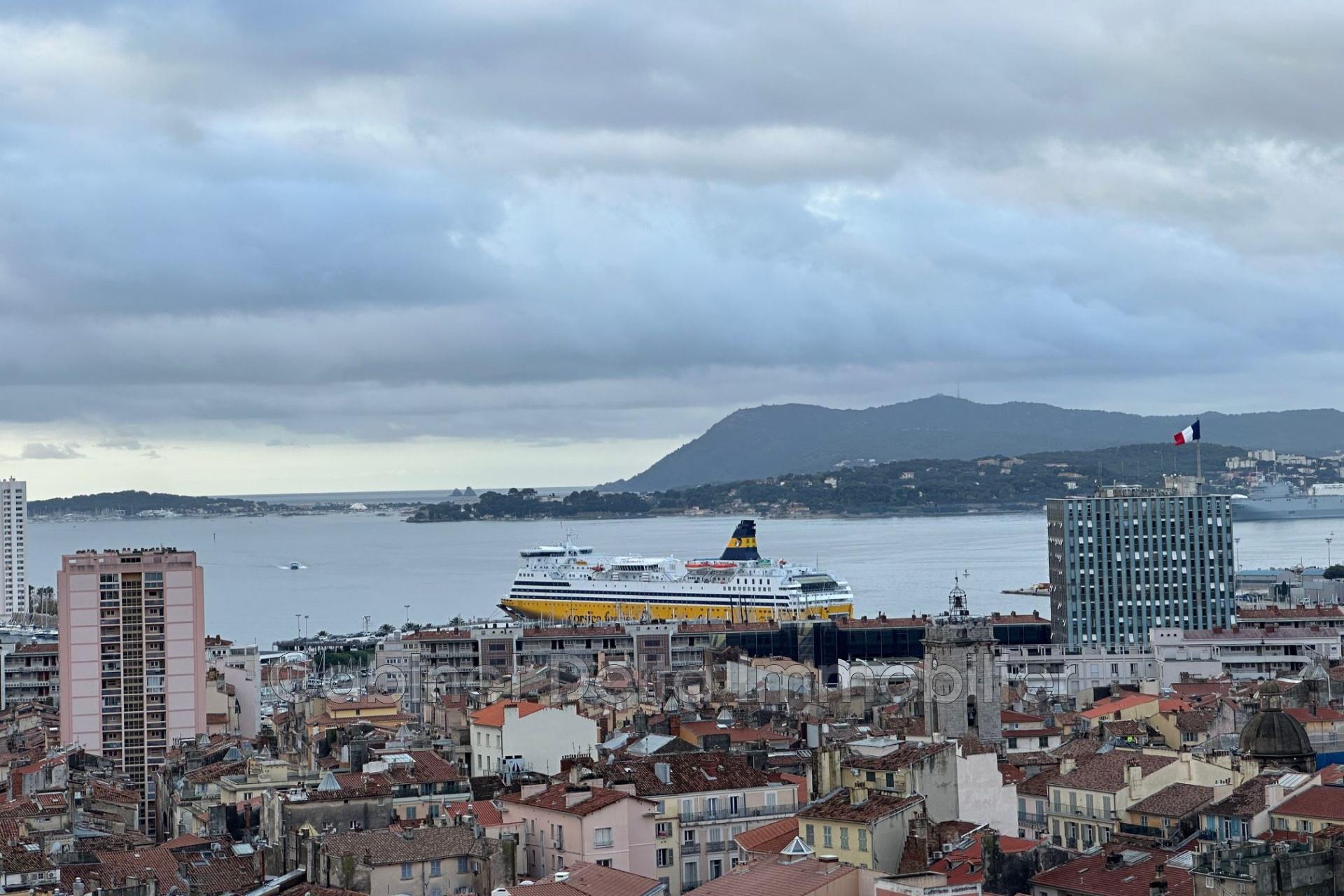 Maison à louer, 98m², Toulon