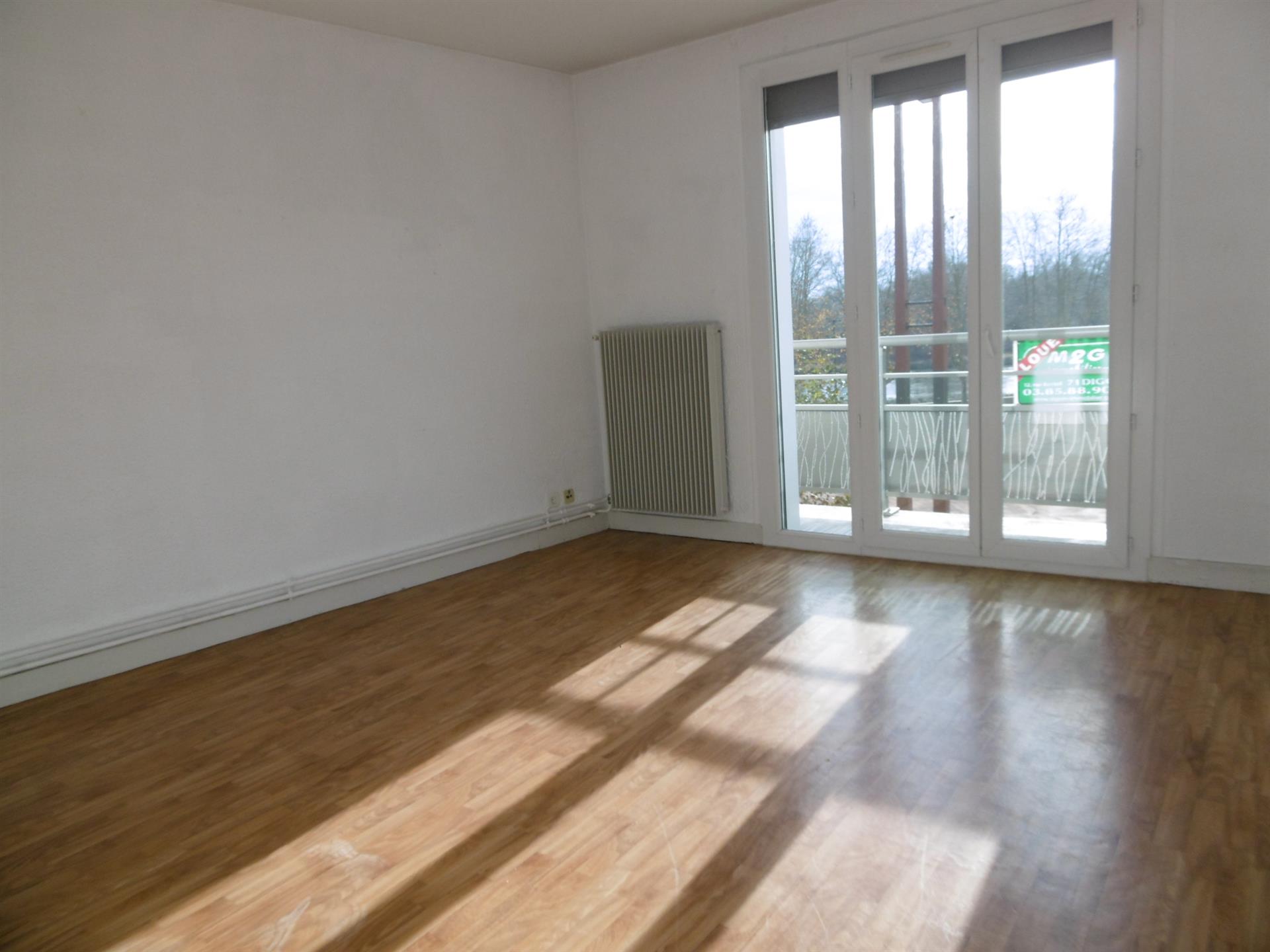 Appartement à louer, 65m², Digoin