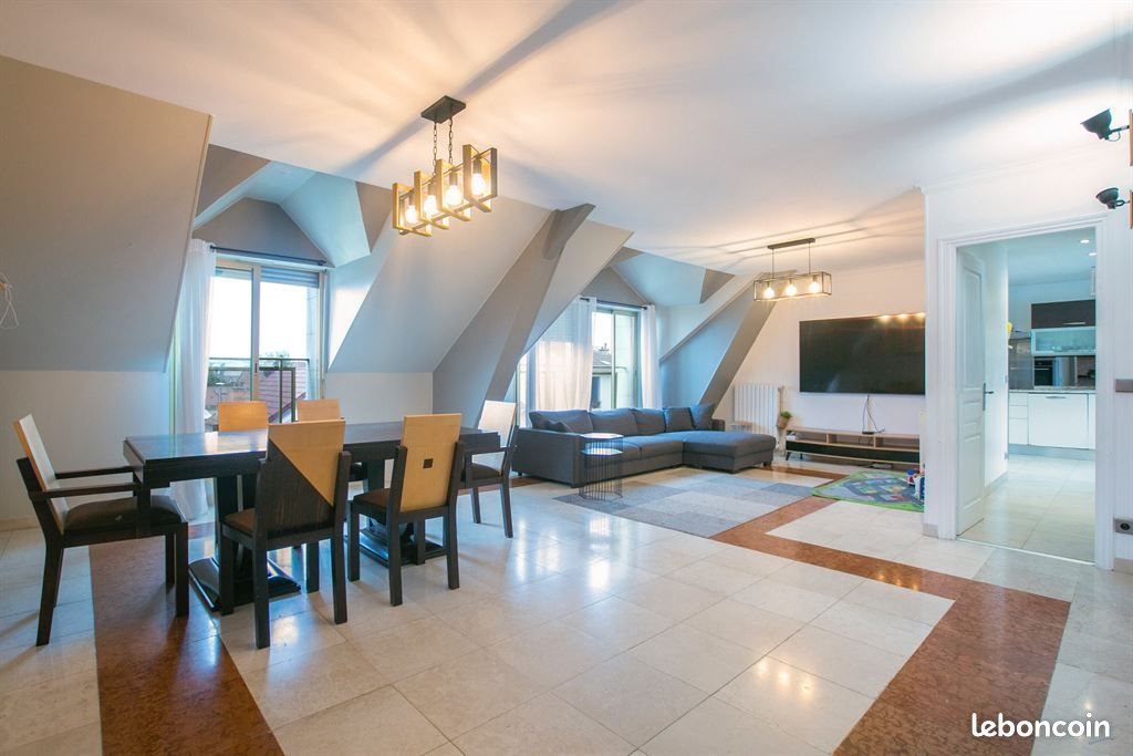 Appartement à louer, 140m², Antony