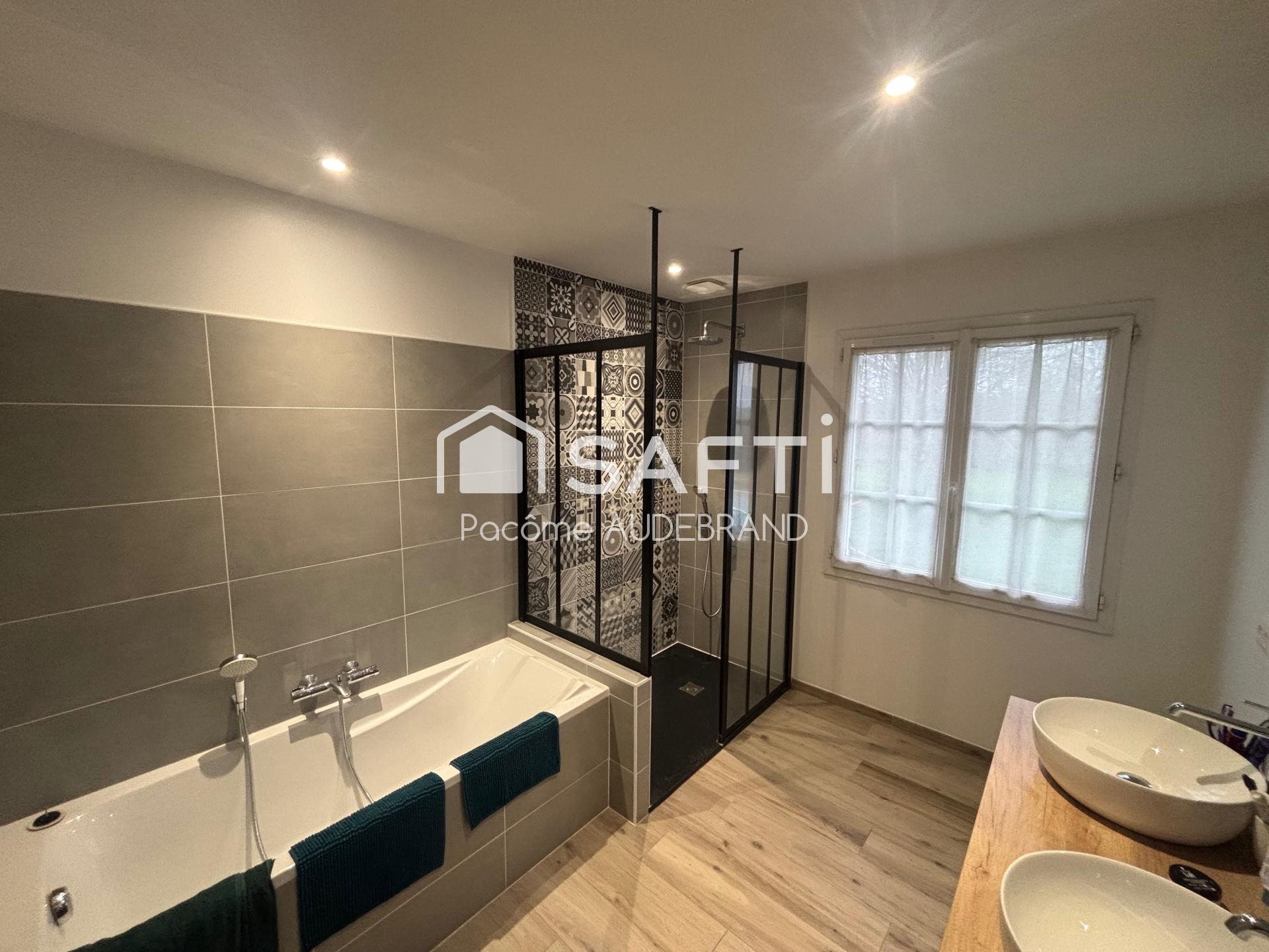 Maison à vendre, 146m², Vouillé