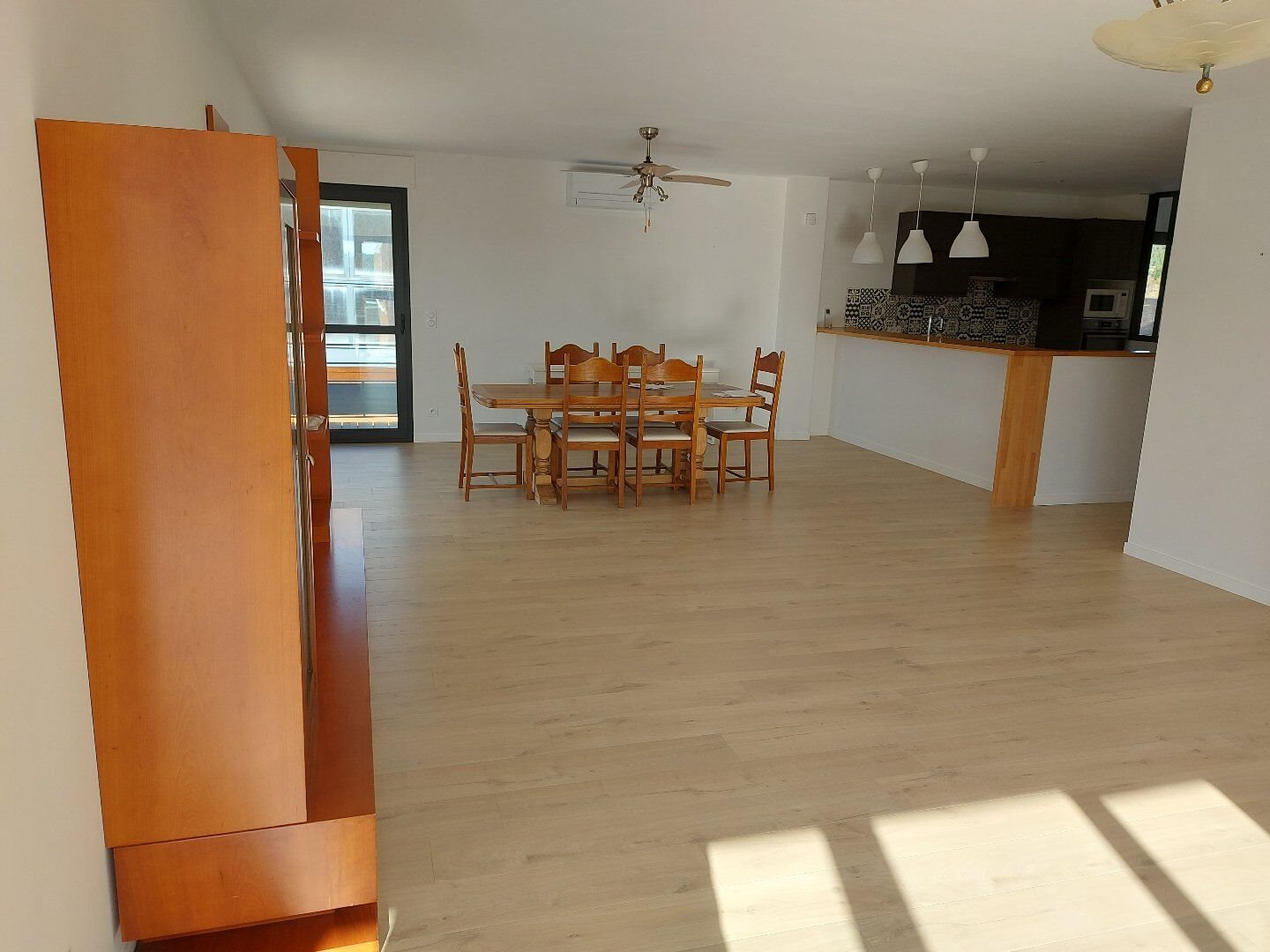 Appartement à louer, 147m², Villeveyrac