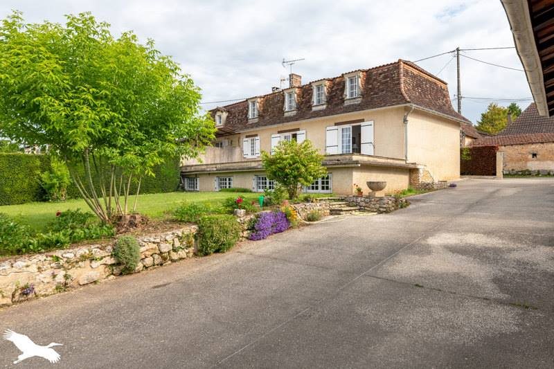 Maison à vendre, 182m², Montagnac-la-Crempse