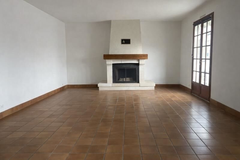 Maison à vendre, 115m², Yves