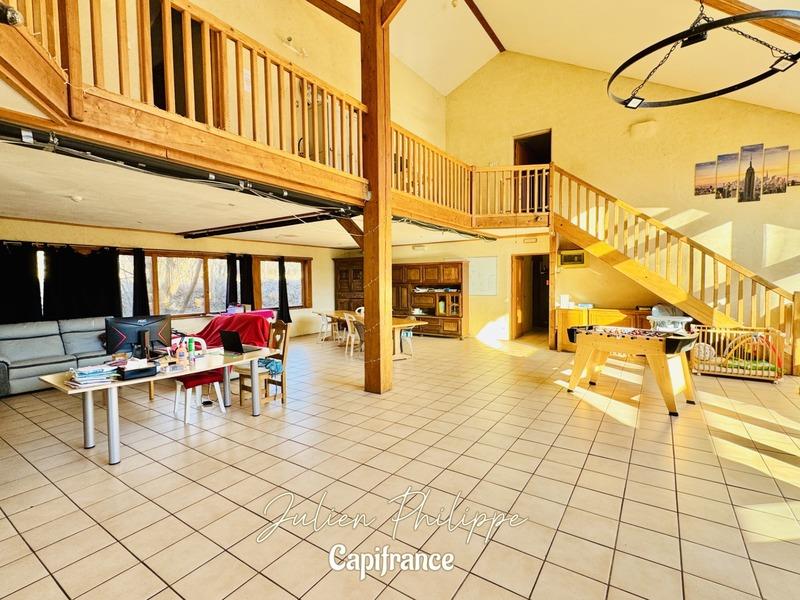 Maison à vendre, 500m², La Bâtie-Montsaléon