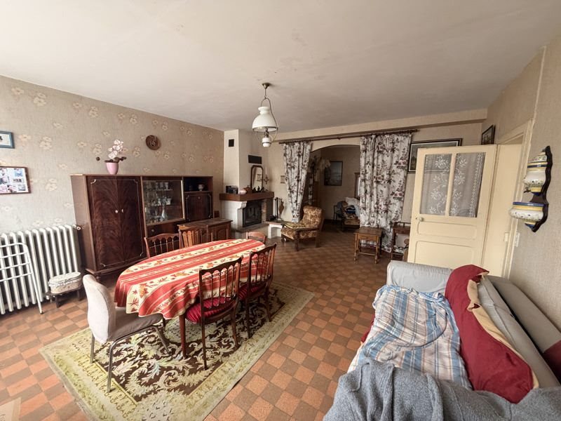 Maison à vendre, 156m², Montchevrier