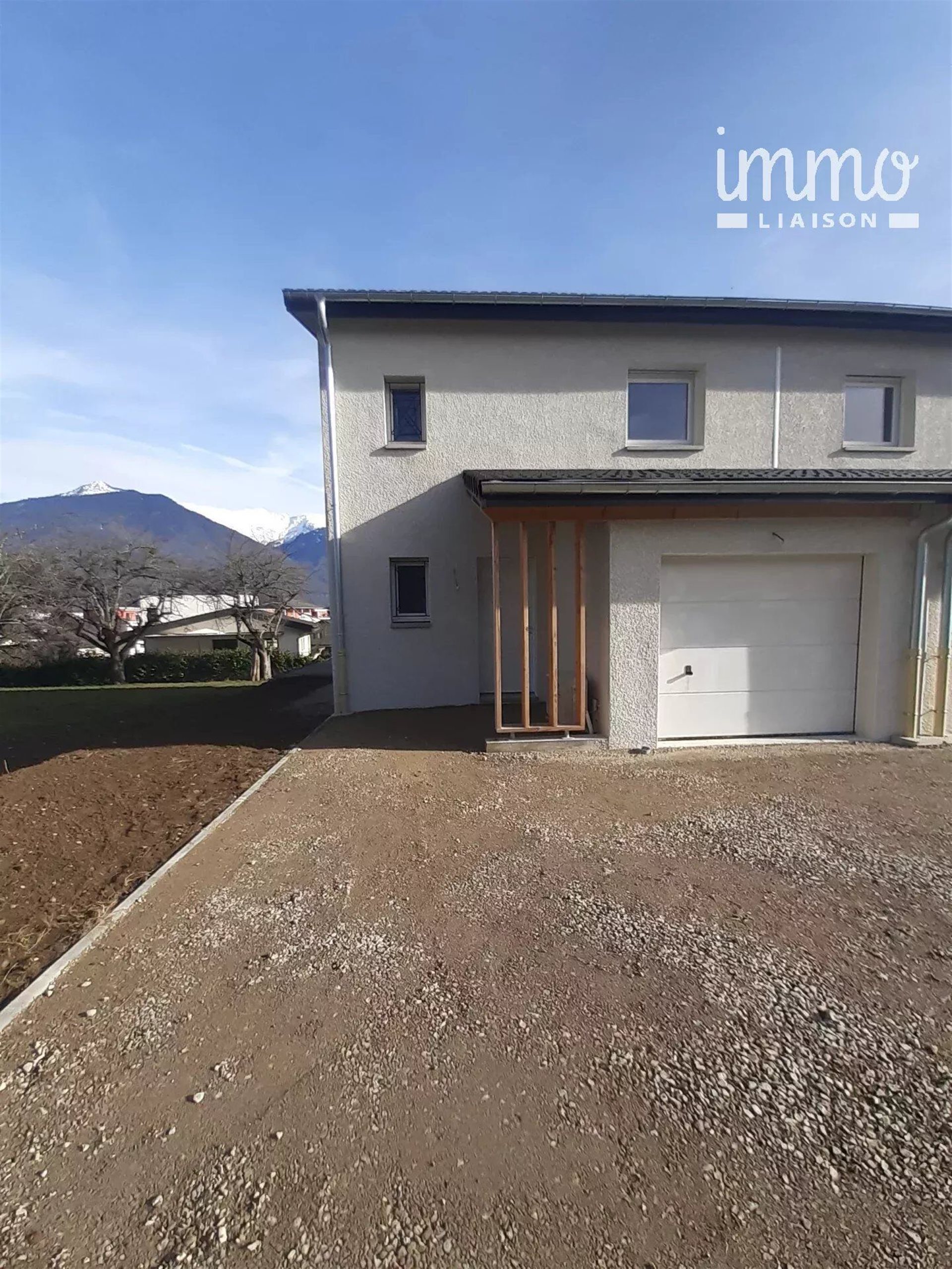 Maison à louer, 88m², Albertville