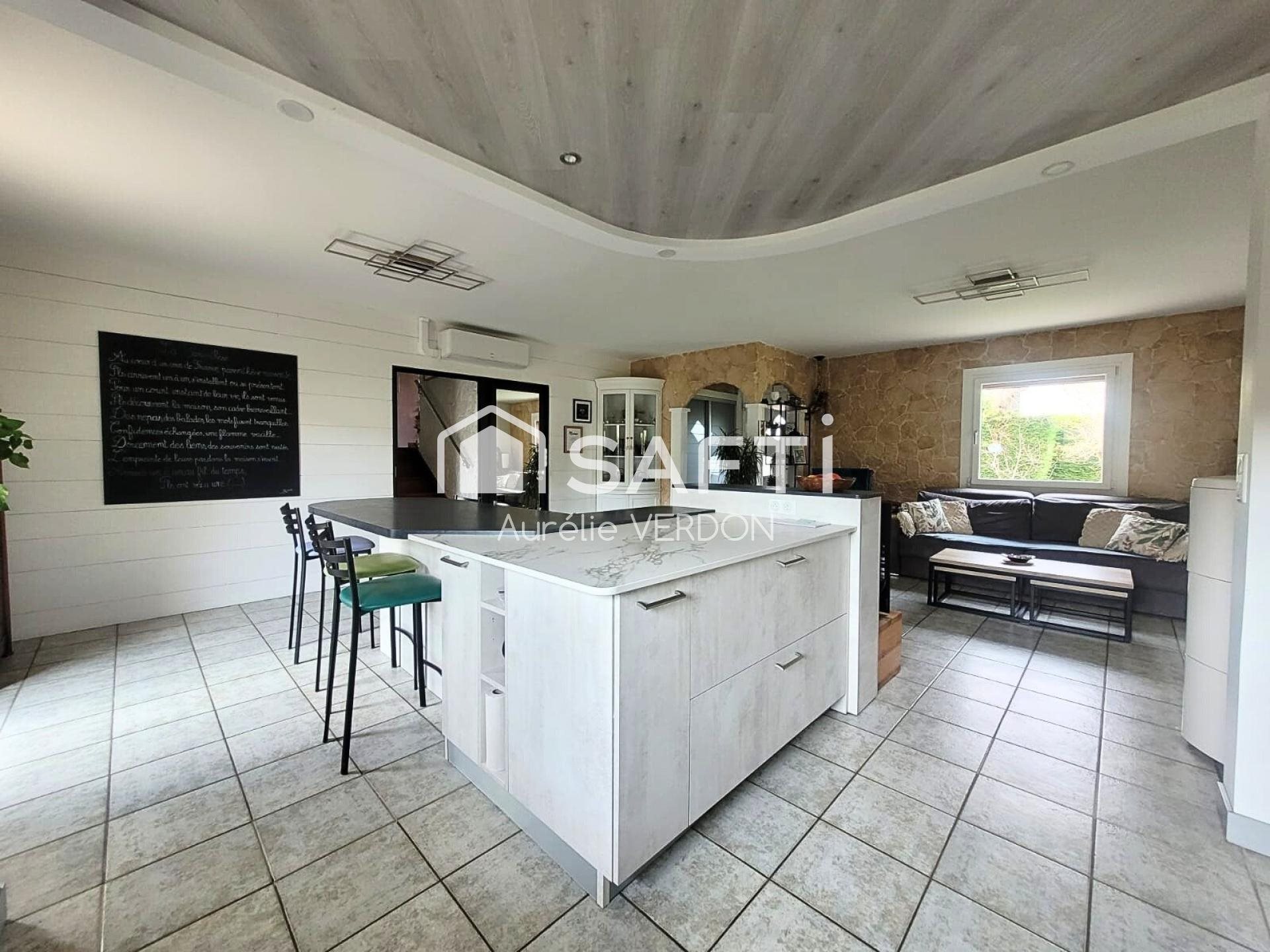 Maison à vendre, 123m², Bons-en-Chablais