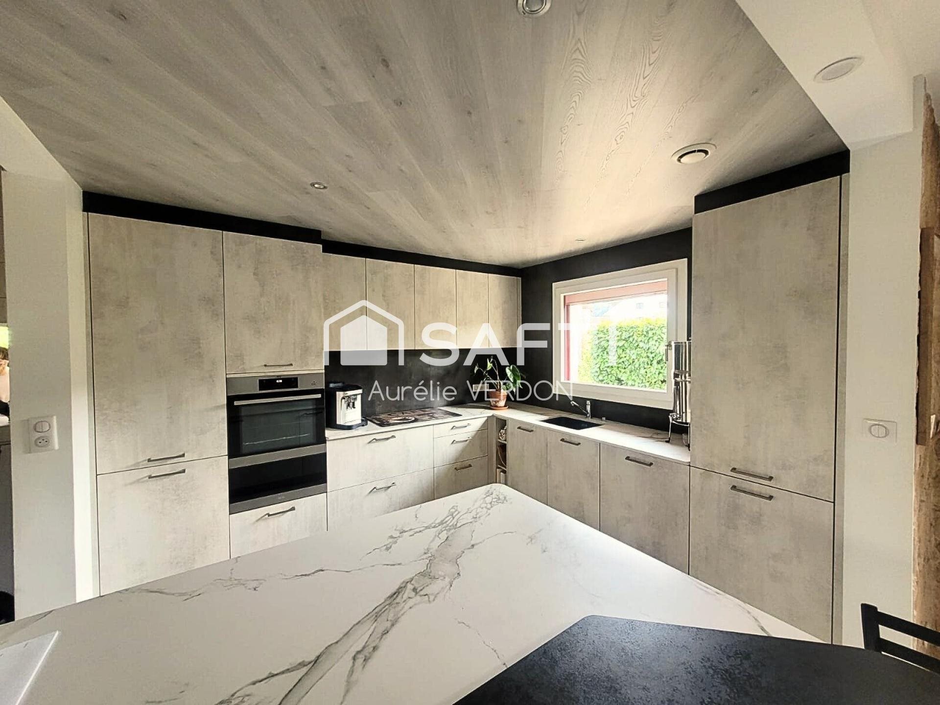 Maison à vendre, 123m², Bons-en-Chablais