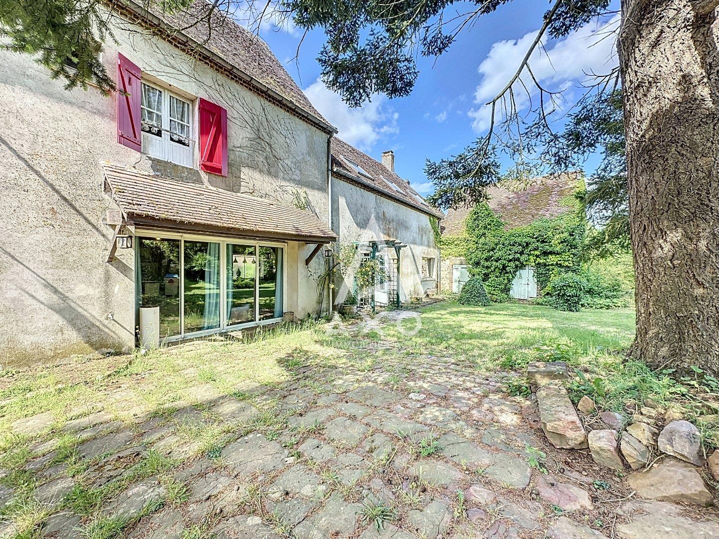 Maison à vendre, 319m², Saintigny
