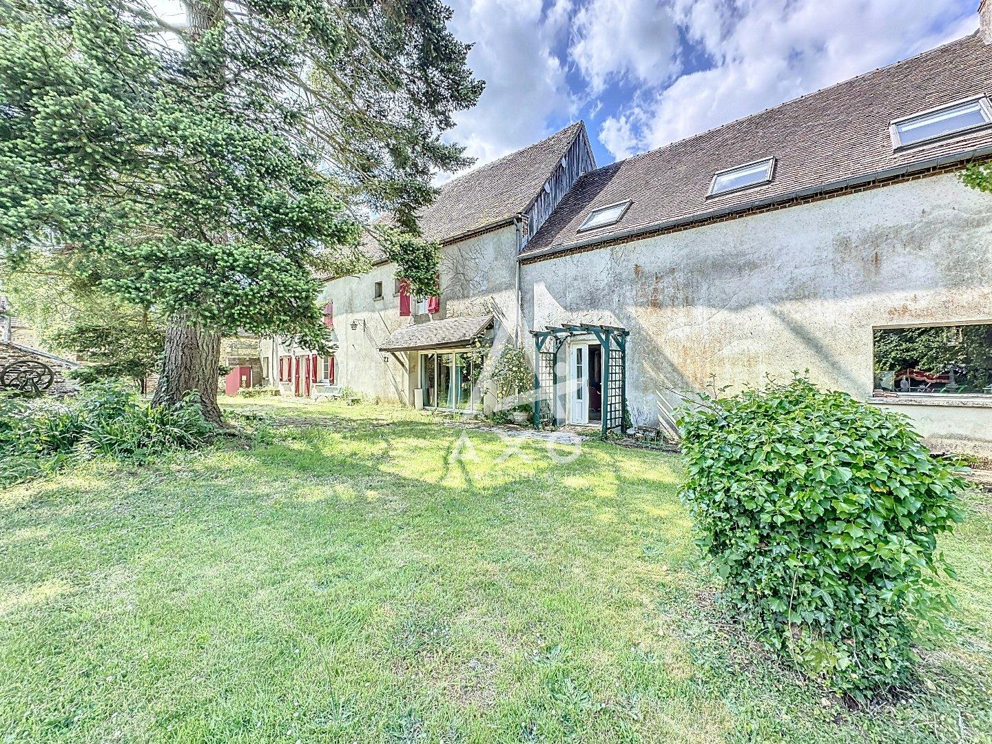 Maison à vendre, 319m², Saintigny