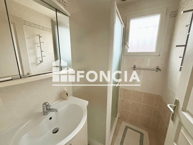 Maison à louer, 150m², Ferney-Voltaire