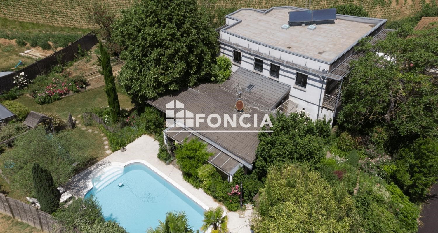 Maison à vendre, 284m², Saint-Didier-de-Formans